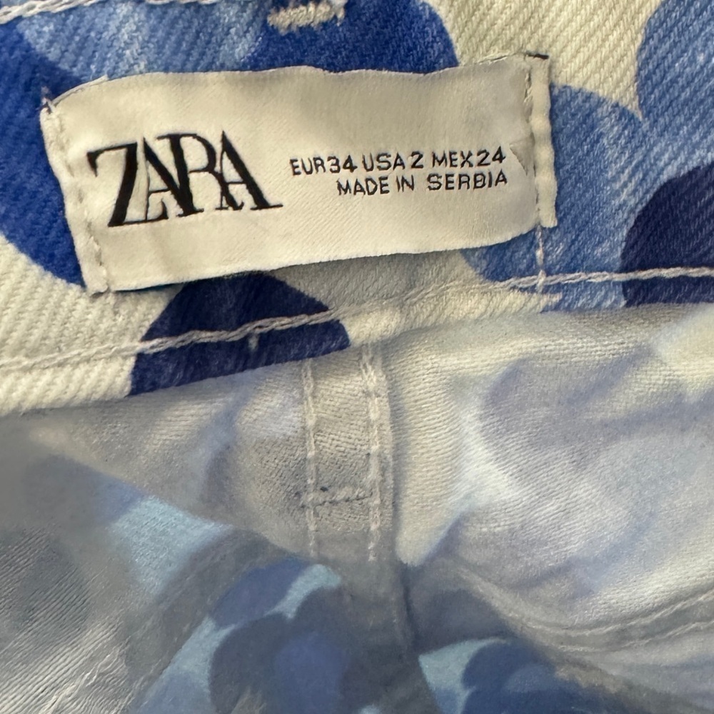 Zara Women’s Floral Blue White High Rise Straight Leg Button Fly Cotton Jeans 2 - Picture 12 of 13